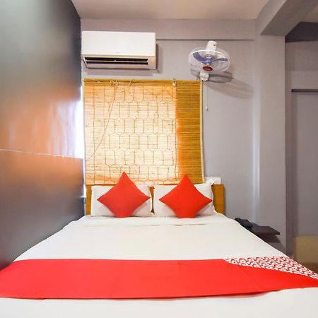 Hotel O Binayak Inn Calcutta Buitenkant foto